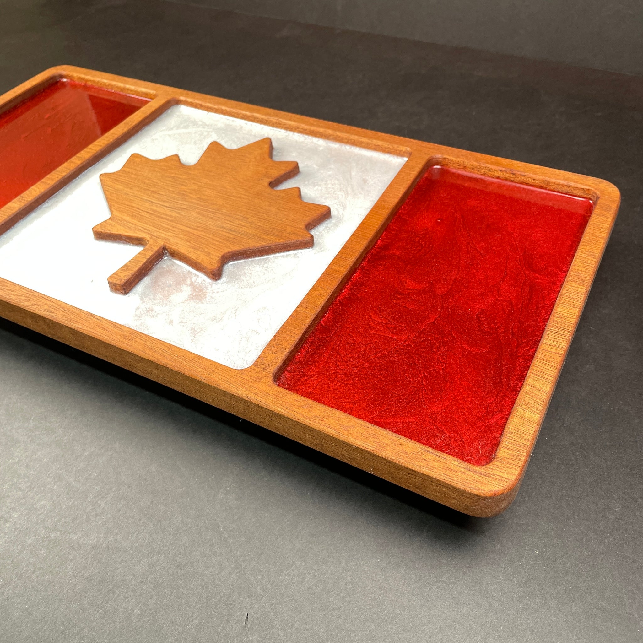 Canada Flag Tray Router Template - empiregoods.com