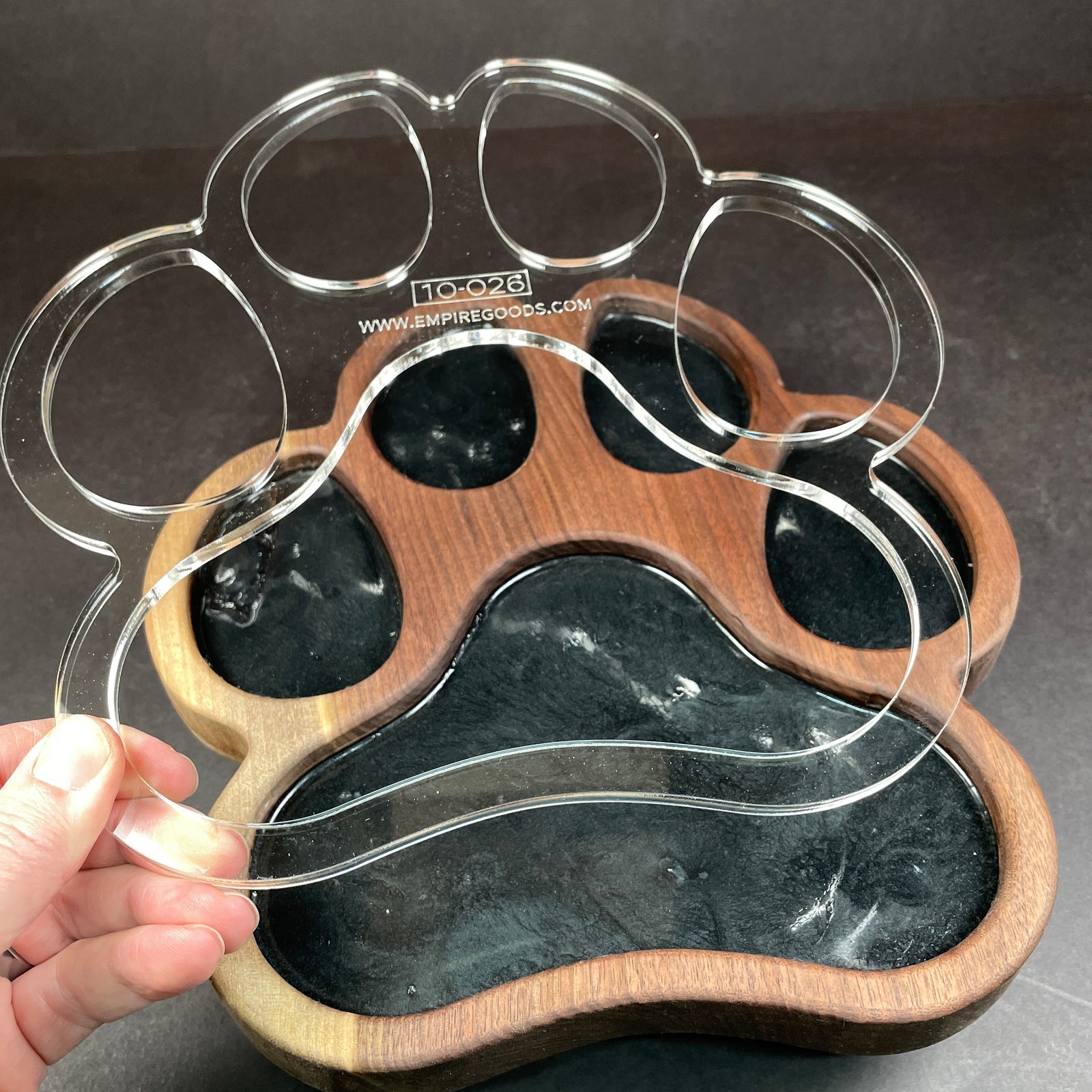 Dog Paw Serving Tray Router Template