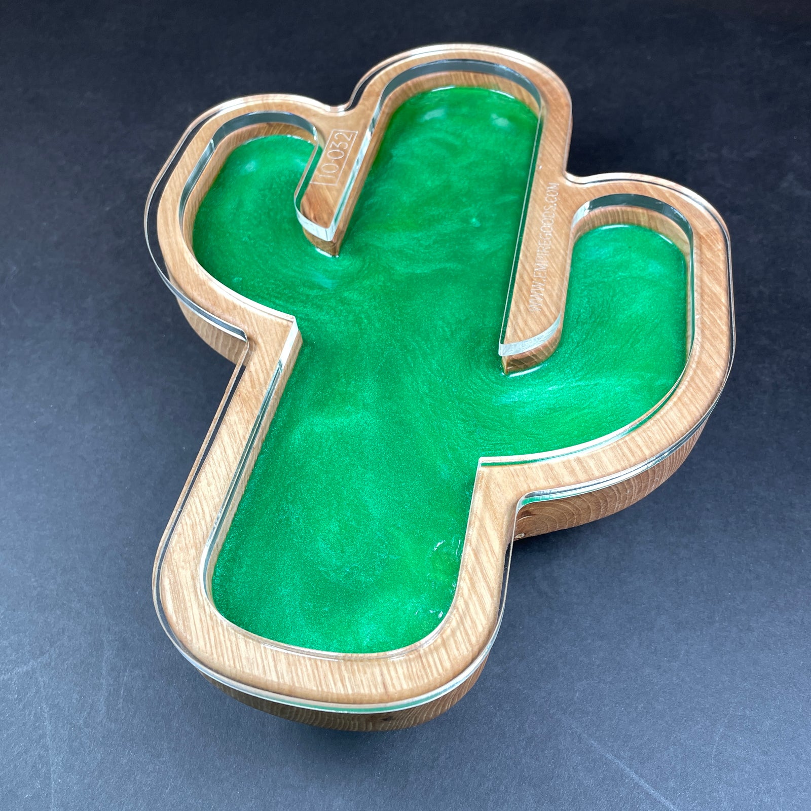 Cactus Serving Tray Router Template