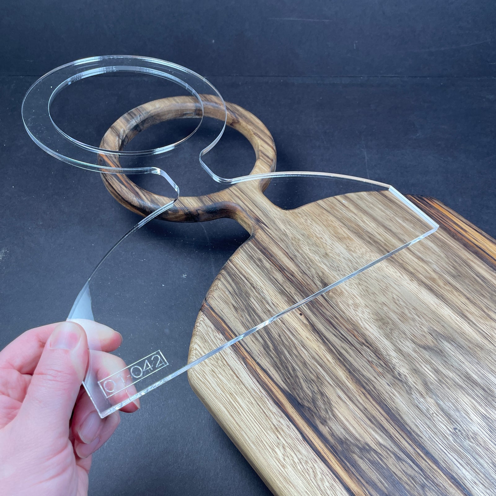 Oversized Circle Charcuterie Board Handle Router Template